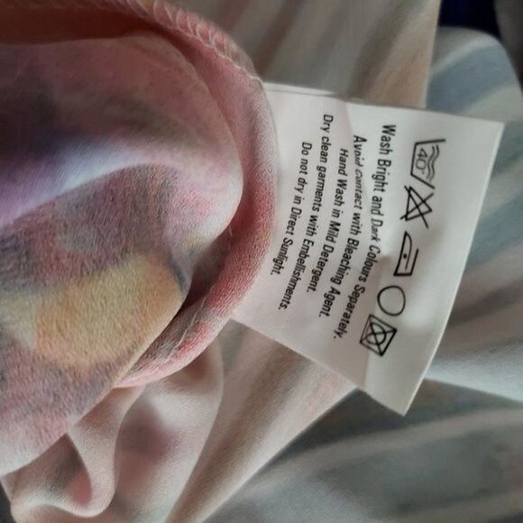 Limelight embroidered khadar dress size small - Picture 8 of 13